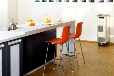 Hal Stool High By Vitra