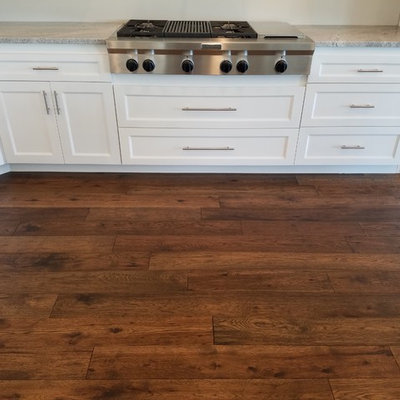 Inspiration for a large contemporary kitchen remodel in Boise