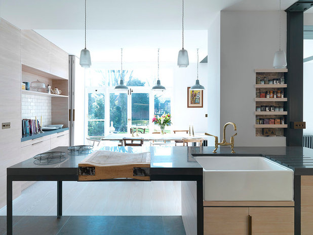 Contemporary Kitchen by Threefold Architects