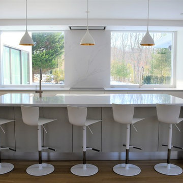 Hampton White Kitchen Design