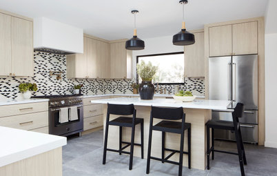 Kitchen of the Week: A Study in Contrasts