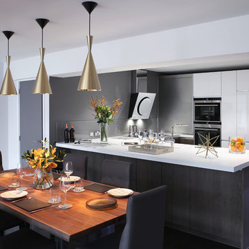 Handleless Monochrome Kitchen