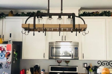 Hanging Pot Rack With Lighting