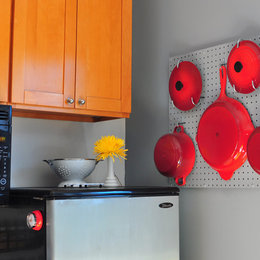 https://www.houzz.com/hznb/photos/harlem-apartment-kitchen-eclectic-kitchen-new-york-phvw-vp~114491