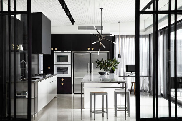 Contemporary Kitchen by rosstang architects