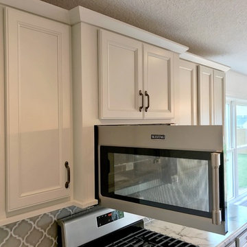 Hazelwood Homes Colona, IL Kitchen With Formica Marble Look Tops