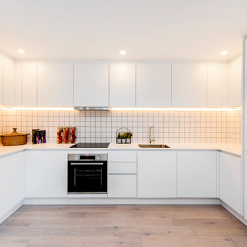 75 Beautiful Contemporary Kitchen Ideas and Designs - March 2022 | Houzz UK