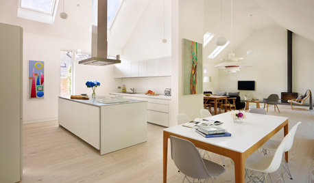 Kitchen of the Week: A White, Bright and Lofty Kitchen in Oxfordshire