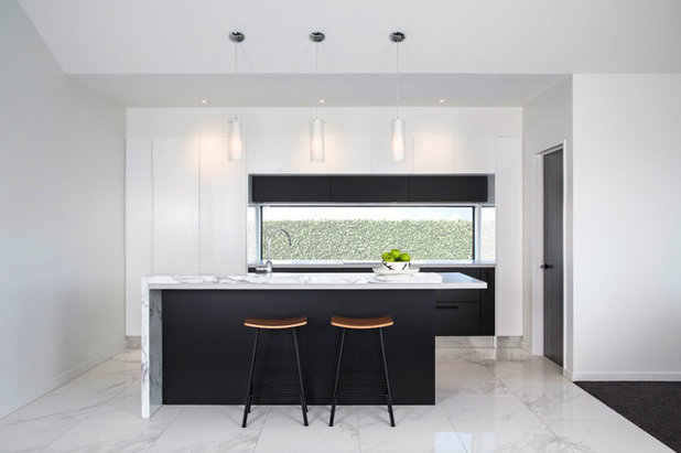 Modern Kitchen by Panelform