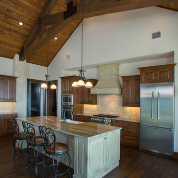 Hill Country living at Starling Pass