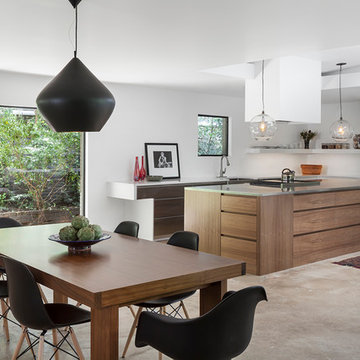 Hill Side Modern