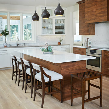 Holloway | Mid-Century Modern Farmhouse