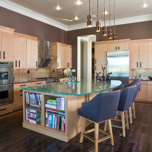 Hollywood Regency Kitchen