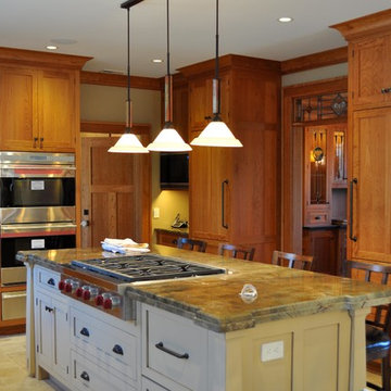 Holmdel American Craftsman Style