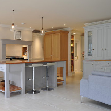 Home on the Grange - Country Kitchen, Harpenden