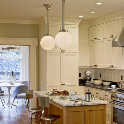 Inspiration for a timeless kitchen remodel in Portland with shaker cabinets, white cabinets and stainless steel appliances