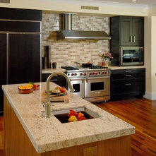 Contemporary Kitchen by Archipelago Hawaii Luxury Home Designs