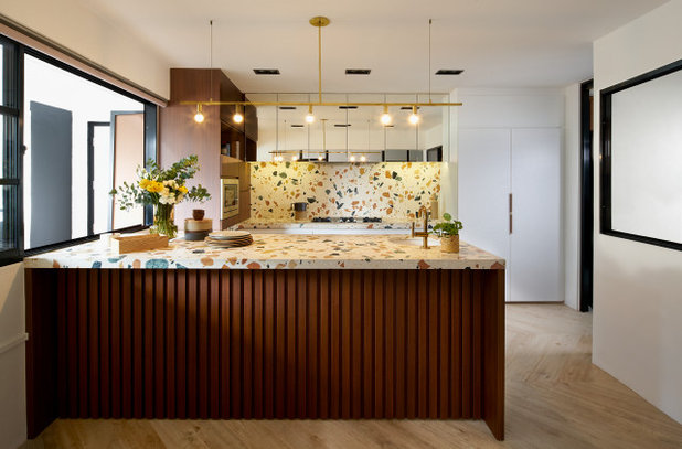 Retro Kitchen by Design Point Interiors Pte Ltd