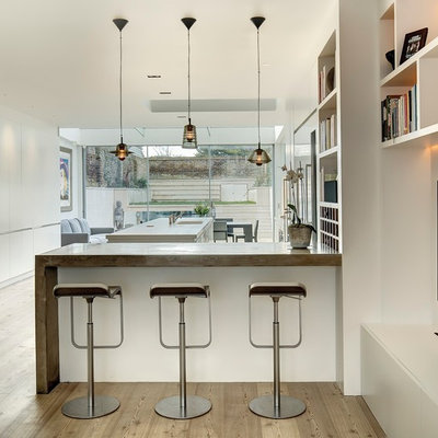 Trendy kitchen photo in London