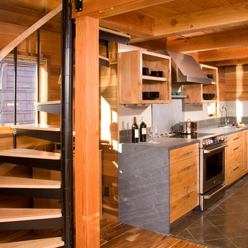 Houseboat -- a Seattle Floating Home Renovation