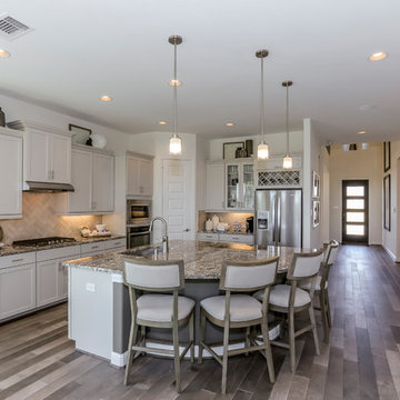 Houston, Texas | The Grove at Canyon Lake West - Premier Rosewood Kitchen