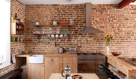 Follow This Recipe for an Industrial-Style Kitchen