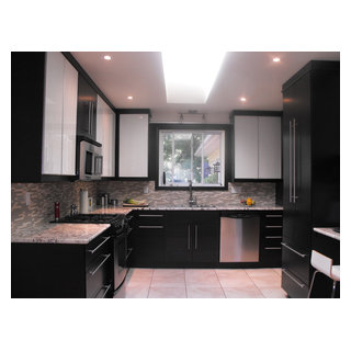 Ikea Nexus Black Brown - My House - Minimalistisch - Küche - Toronto - von  Still Waters Design | Houzz
