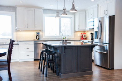Inspiration for a transitional kitchen remodel in Calgary