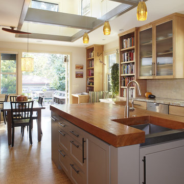 Indoor-outdoor Kitchen