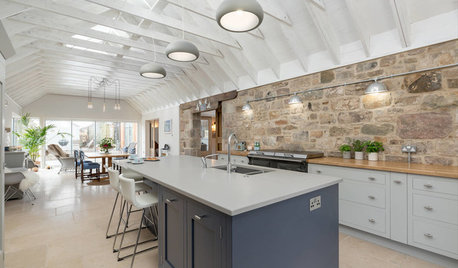 Kitchen of the Week: Industrial Chic in a Scottish Barn Conversion