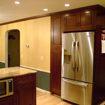 Inset Kitchen Cabinets | Cherry Cabinetry | CliqStudios