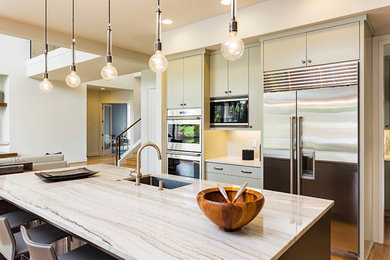 This is an example of a contemporary kitchen in Portland.