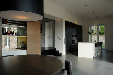 This is an example of a contemporary kitchen in Edinburgh.