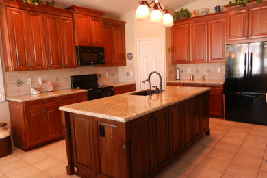 Elegant kitchen photo in Phoenix