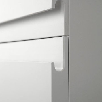 Italian kitchen cabinets by EffeQuattro Cucine Model - WAVE