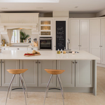 Jonathan Williams Fully Solid Handpainted Kitchen from Our Claridge Collection