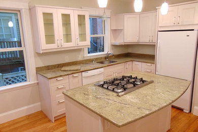 Photo of a classic kitchen in Boston.