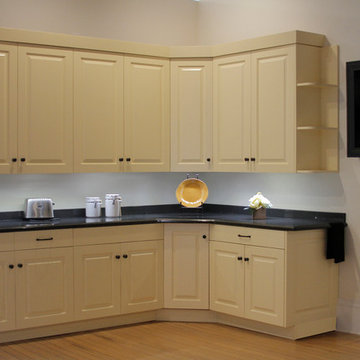 Kanect Off White Cabinets