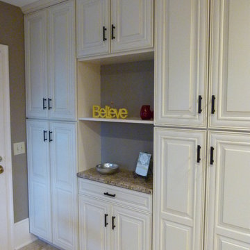 Kathwood Remodel- Waypoint Cabinetry 700 Series Raised Panel Doors and Drawer Fr
