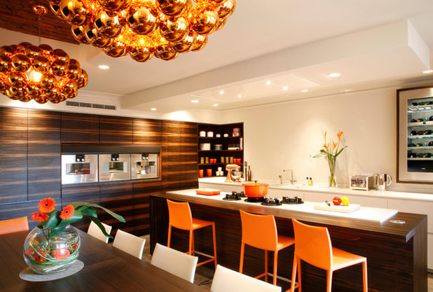 Contemporary Kitchen by Morph Interior Ltd