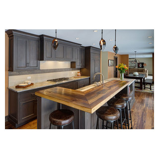 https://st.hzcdn.com/fimgs/pictures/kitchens/kildeer-il-transitional-reclaimed-chestnut-wood-bar-top-grothouse-wood-countertops-img~905187710866ca65_2772-1-82e1cd4-w320-h320-b1-p10.jpg