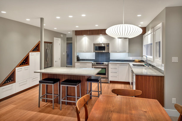Contemporary Kitchen by DBW Contracting