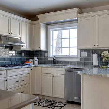 Kitchen addition & renovation