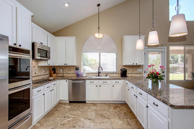 Elegant kitchen photo in Phoenix