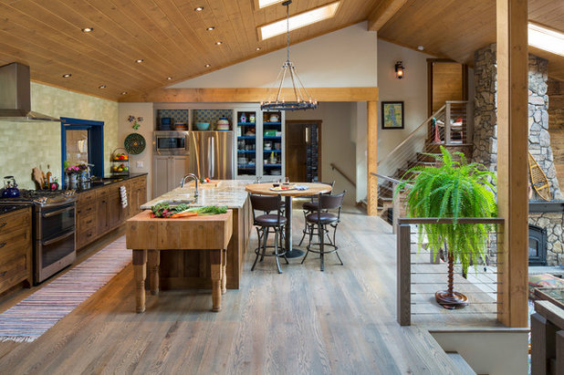 Farmhouse Kitchen by KOR Interior Design