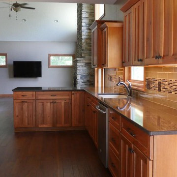 Kitchen & Living Room