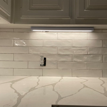 KITCHEN - Backsplash - Ceramic Subway Tile 3" x 12"