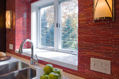 Kitchen Backsplash - Glass Mosaic Tile