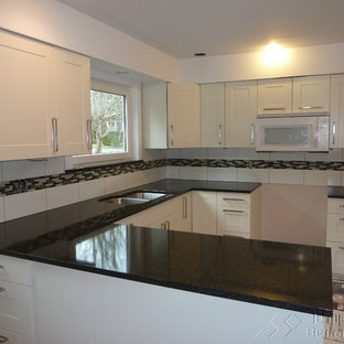 Kitchen designs - Inspiration for a kitchen remodel in Richmond