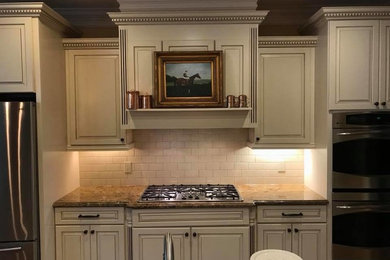 Inspiration for a small timeless kitchen remodel in Cleveland